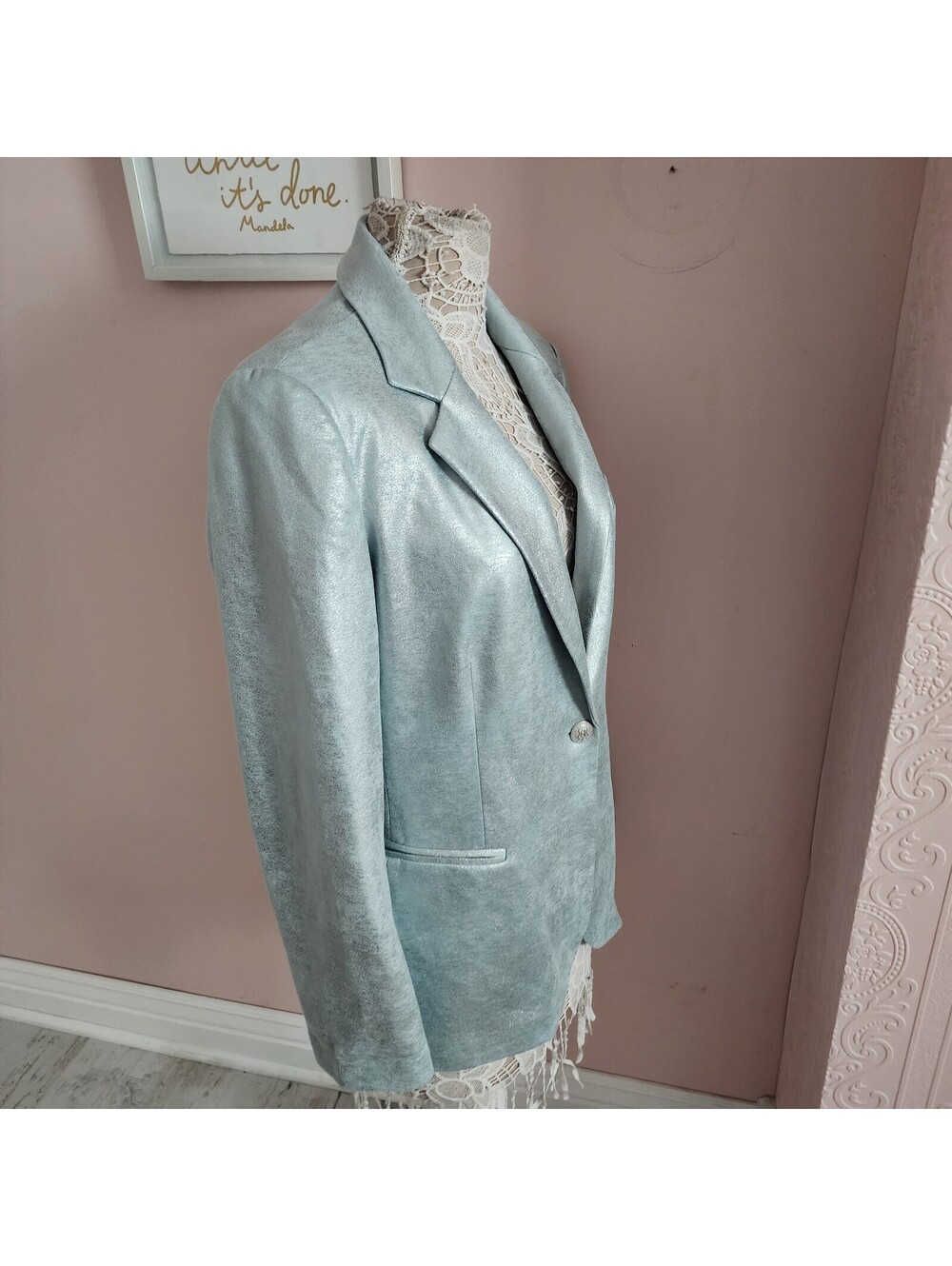 NWOT Insight Metallic Blazer Women's Size 14 Silver Blue One Button Jacket